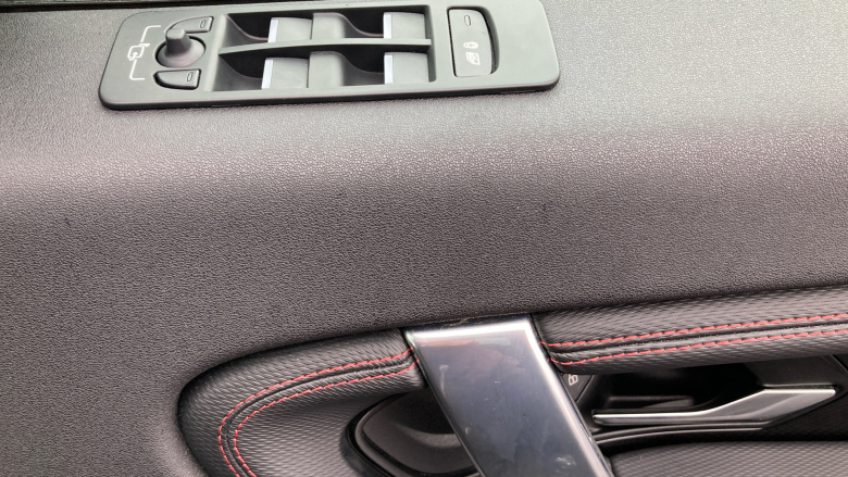 Land Rover Discovery Sport 1.5 P300e Urban Edition 5dr Auto [5 Seat] Station Wagon